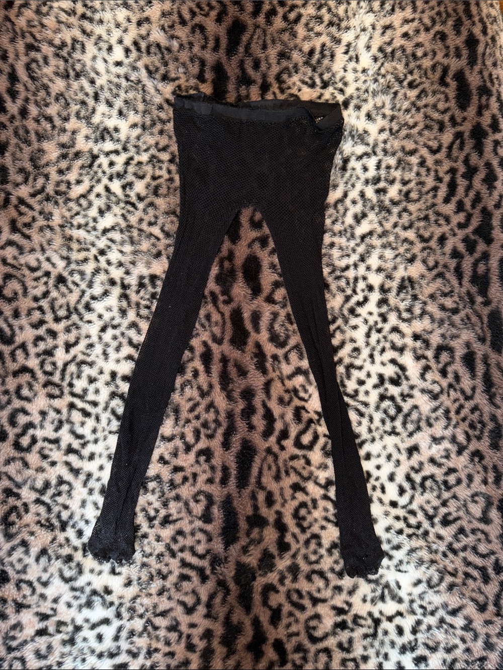 Black Fishnet nylons / Hight Fashion Tights — Bold Thin Net Pattern